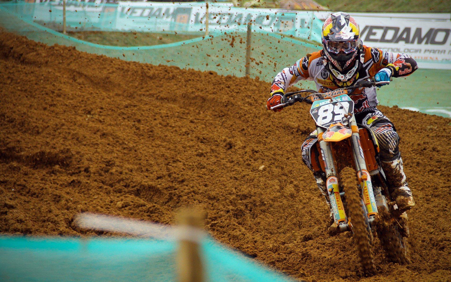 羽坛黑马横空出世！世界第一爆冷出局，新生代改写历史