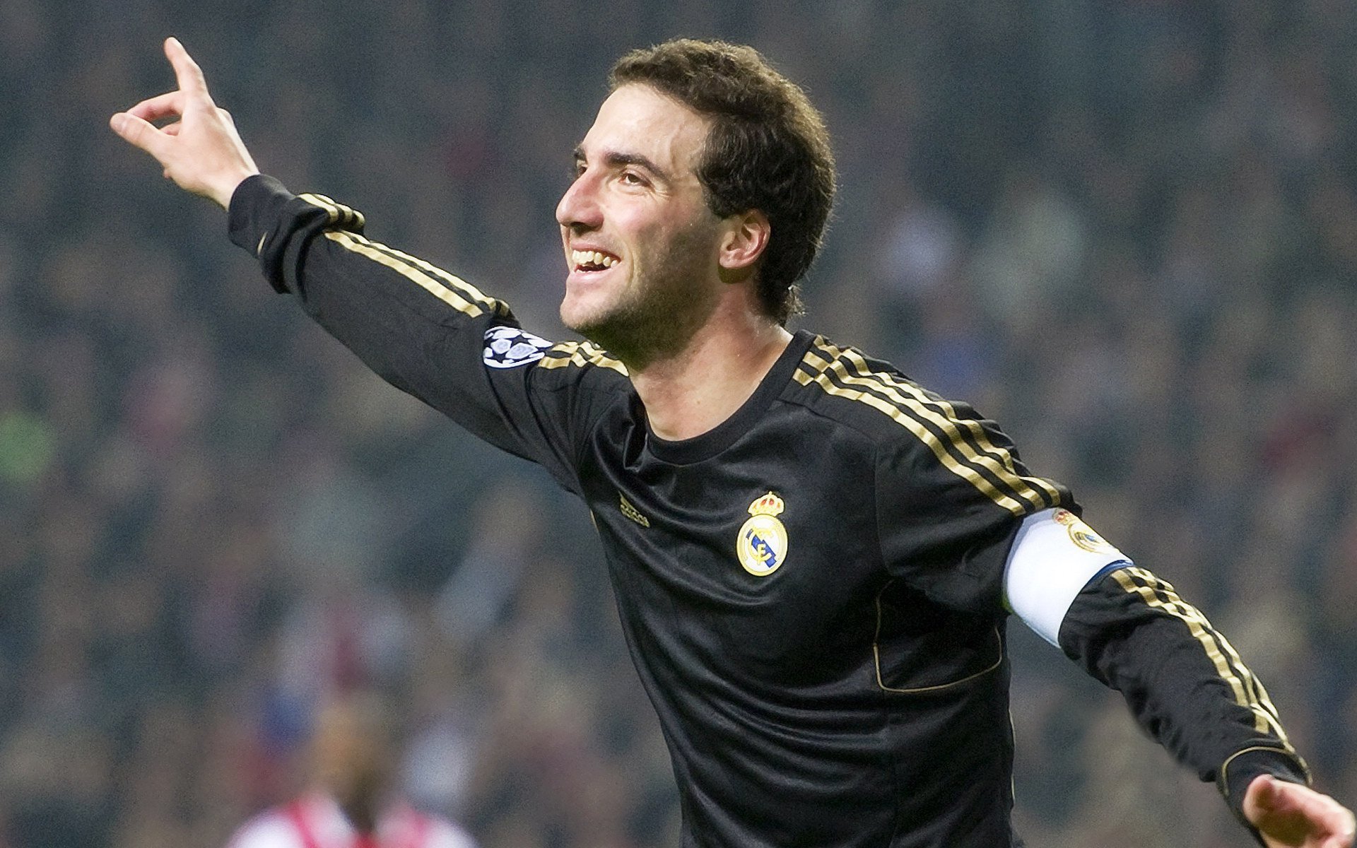 2024北京国际马拉松赛圆满落幕，埃塞俄比亚选手刷新赛会纪录